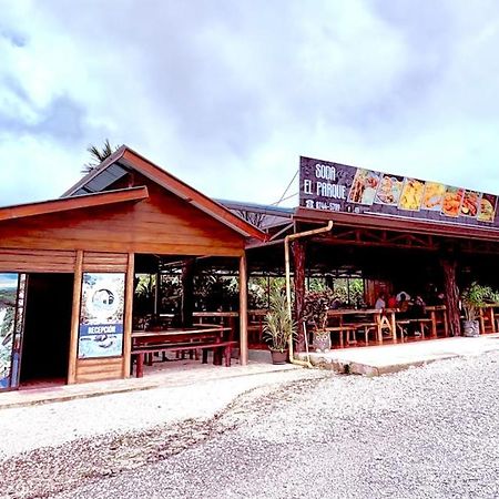 Rio Celeste Springs Blue Lodge Bujagua Buitenkant foto